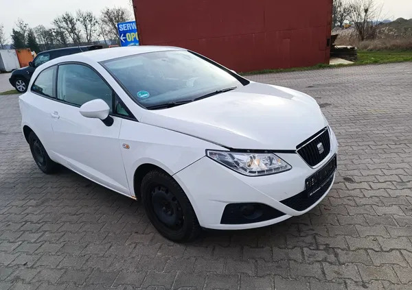 seat ibiza wielkopolskie Seat Ibiza cena 9999 przebieg: 82000, rok produkcji 2011 z Czarnków